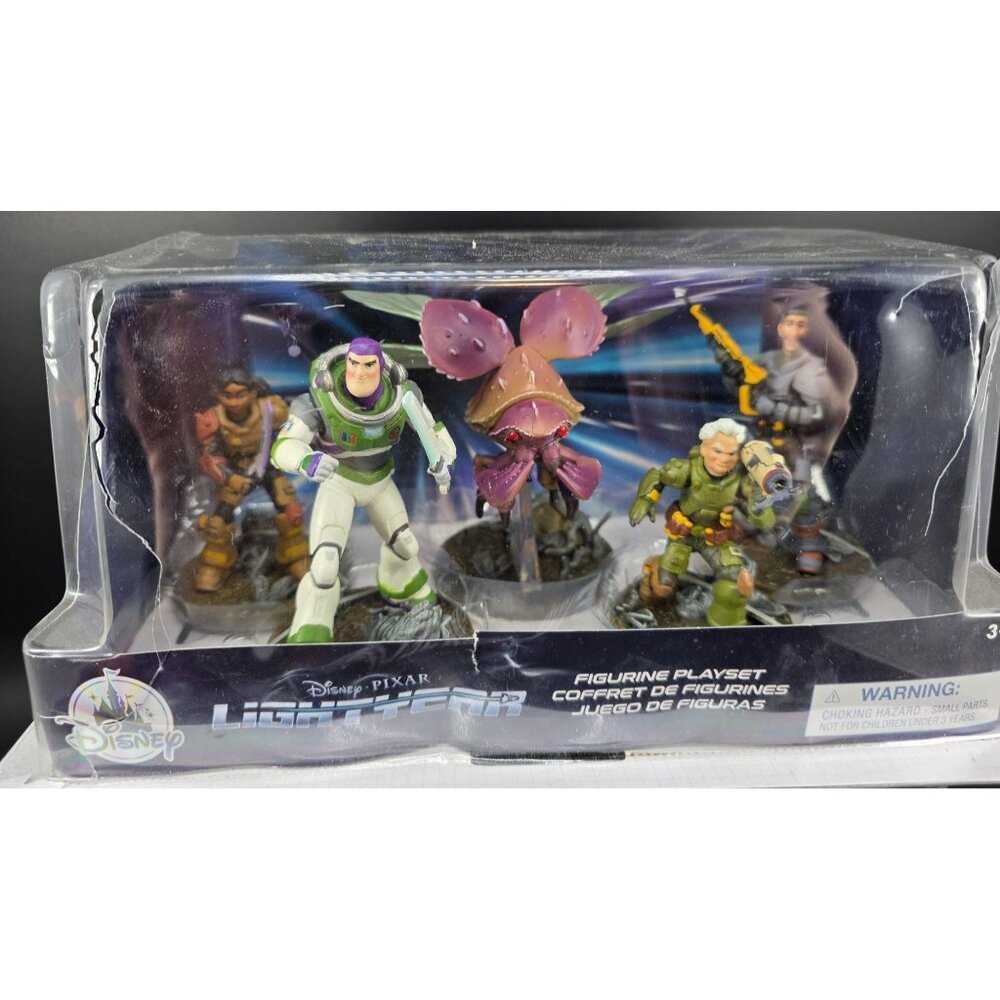 Disney Pixar Lightyear Figurine Playset With Buzz Hawthorne Zurgs Bug & More Cha